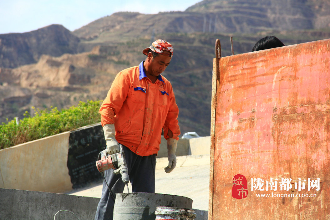 冲刺阶段欧超杯焦点战,尼斯刷新队史纪录,话题不断,轮换策略成焦点的简单介绍 冲刺阶段欧超杯焦点战,尼斯刷新队史纪录,话题不断,轮换策略成焦点的简单介绍