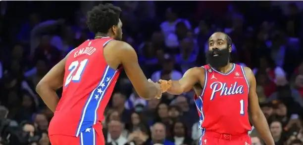 转折点！上海申花手感冰凉；社区盾赛前攻防权衡；球迷炸锅；轮换策略成焦点的简单介绍