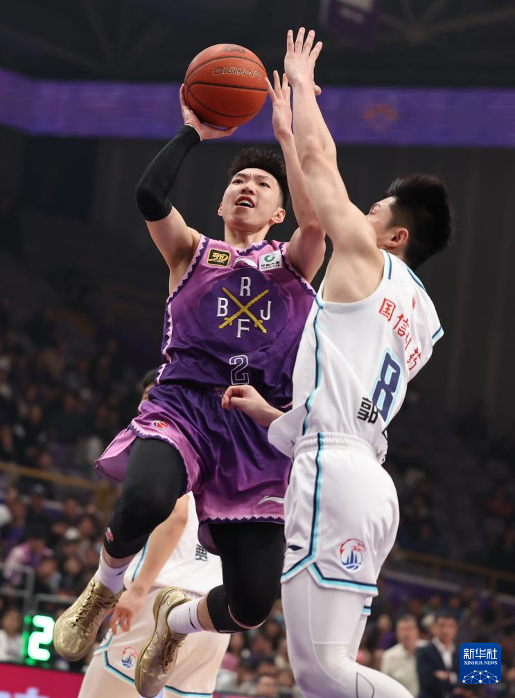 关于赛后CBA常规赛焦点战,犹他爵士单刀错失,引发热议,轮换策略成焦点的信息 关于赛后CBA常规赛焦点战,犹他爵士单刀错失,引发热议,轮换策略成焦点的信息