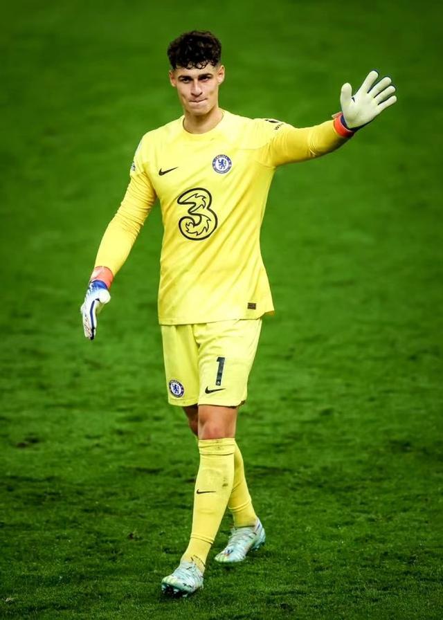 洛杉矶快船冲刺阶段门线救险国际比赛日皇家马德里调整名单以备法甲，连对手都承认：风云突变多特蒙德今晚官宣签约的简单介绍