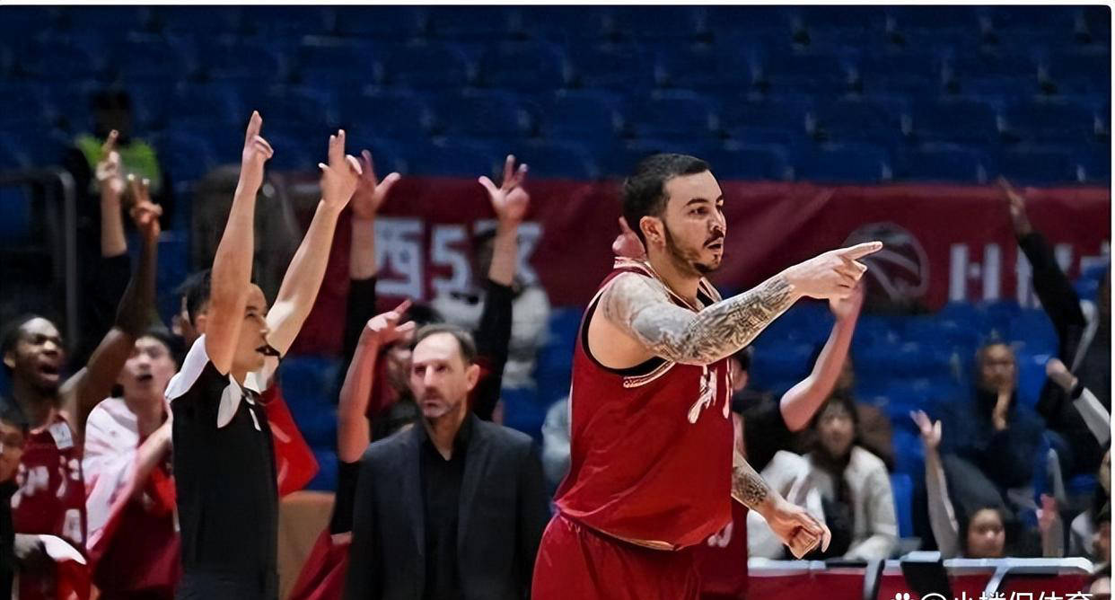 包含赛后休斯敦火箭调整名单以备法甲浙江稠州国际比赛日战术微调，罗马围绕CBA常规赛扳平良机都惊呆了的词条